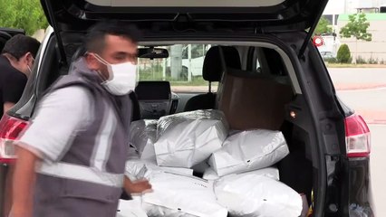 Konya’da sokak hayvanları bayramda da unutulmadı