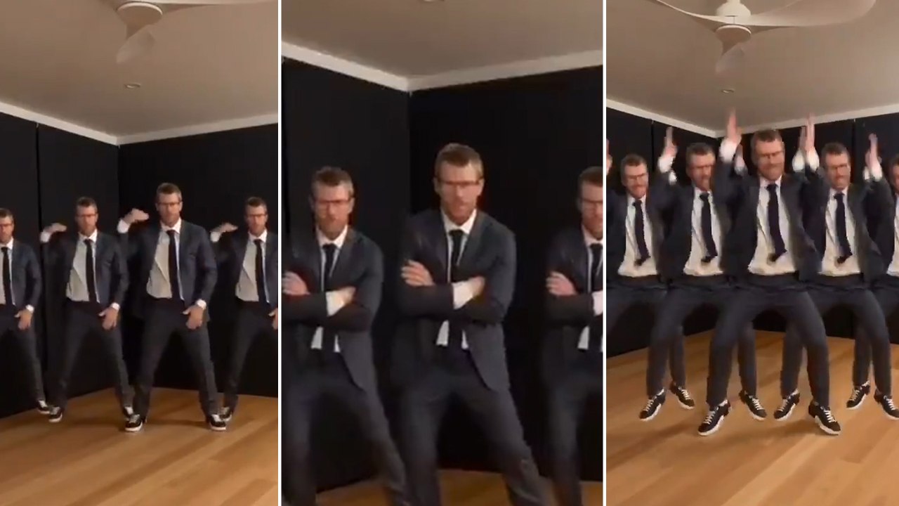 David Warner dancing on 'bala bala' from Housef...