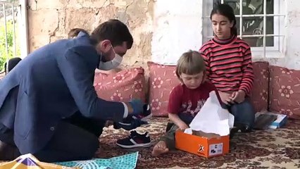 Şehit ve gazi çocuklarının bayram hediyesi Vali Yaman'dan  - MARDİN