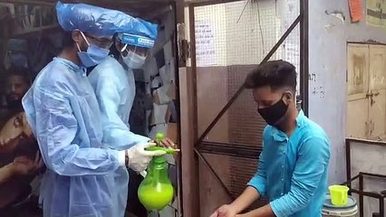 ये है खलीफा का हेयर सेलून...जहां कोरोना आइसोलेट वार्ड सी फीलिंग