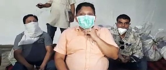 भाजपा अध्यक्ष के नेतृत्व में बांटा गया राशन