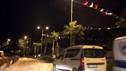 Antalya’da fırtına evlerin güneş panellerini yerinden söktü, teknelerin halatlarını kopardı