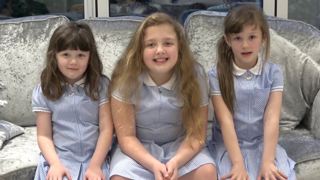 Sophia, Isabella e Alice Conversando Sobre a Viagem na Toy Story Land Disney