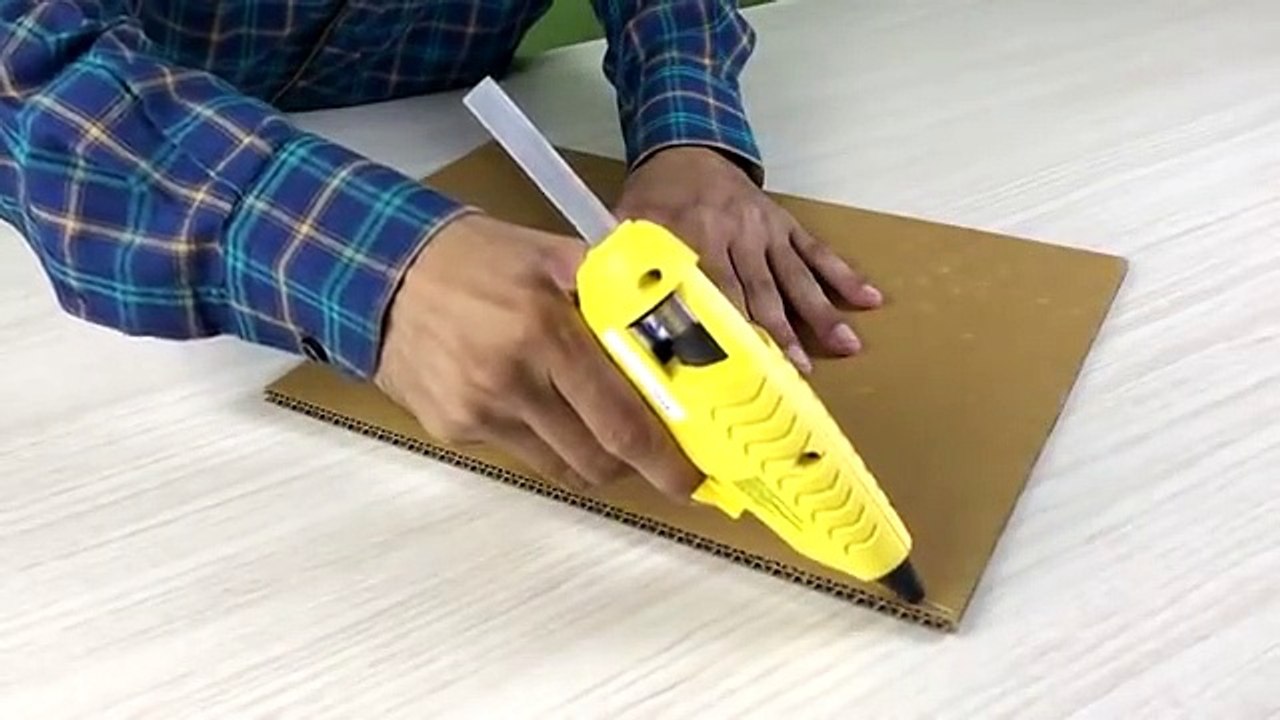 Make_a_Beautiful_House_from_Cardboard_-_simple_DIY