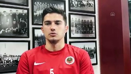 Скачать видео: Berat Ayberk Özdemir: 'EURO 2021 kadrosunda olmayı hedefliyorum' - ANKARA