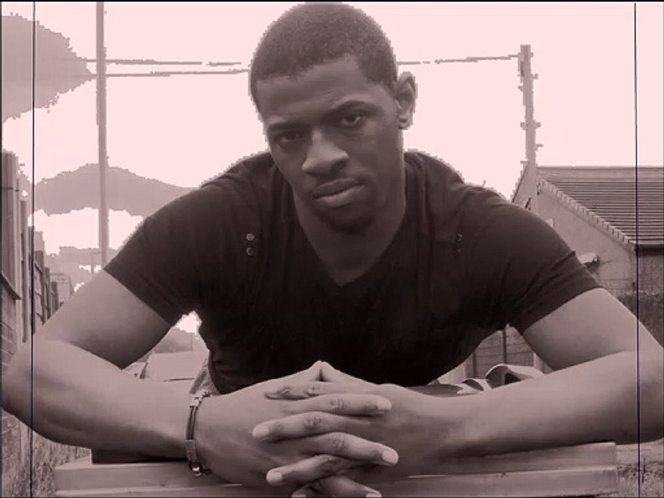 Warren Ndoua - Sound Record (Intro)