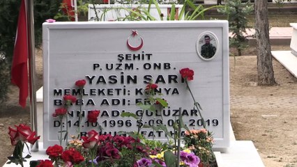 Şehit yakınları Ramazan Bayramı'nın ilk günü evlatlarının kabrine koştu - KONYA