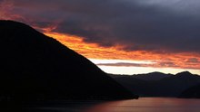 Fiabesco , mozzafiato tramonto sul lago di Lugano -  Switzerland  23 Maggio 2020 Sabato  21;13 .  4K
