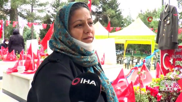 Şehit aileleri, şehit kabirlerini ziyaret etti