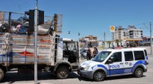Antalya’da korku dolu dakikalar! 5 kilometre kaçtı, polis araçlarına çarpınca yakalandı