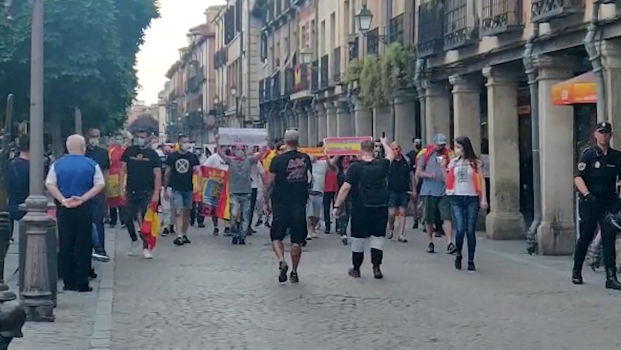 Manifestación en contra del Gobierno en Alcalá de Henares