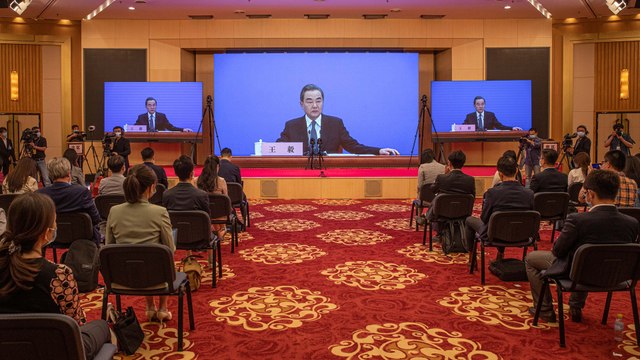 تحذير من دفع قوى في أميركا إلى حرب باردة مع الصين