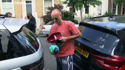 Boris Johnson defende conselheiro que viajou durante quarentena