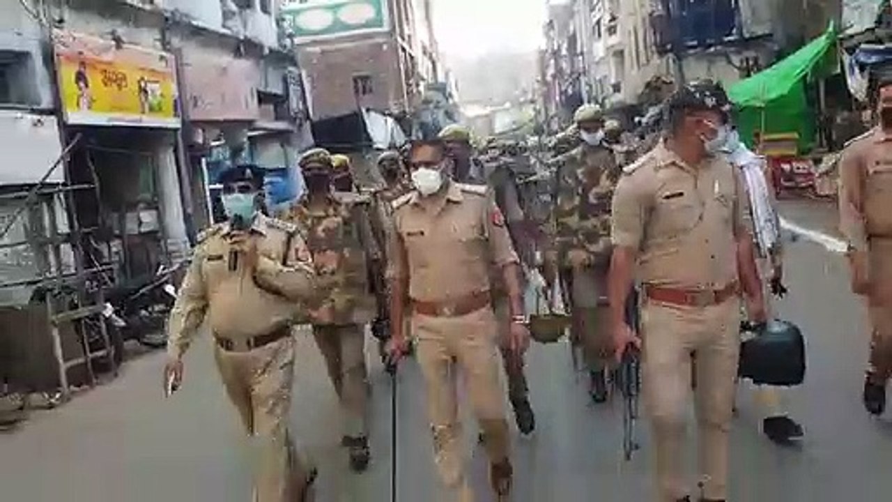कानपुर: क्षेत्राधिकारी सीसामऊ ने नगरवासियों को ईद की बधाई दी, किया भ्रमण