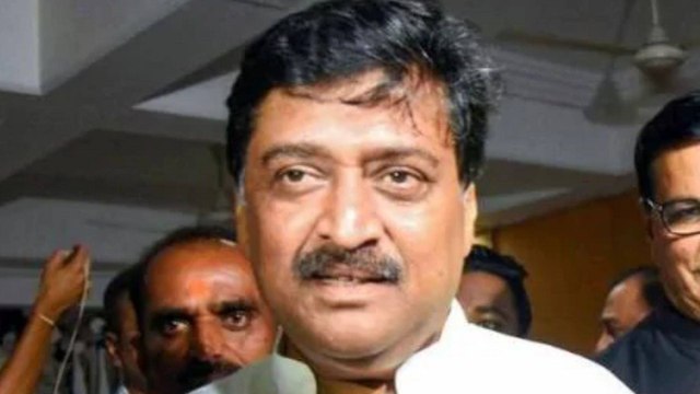 Maharashtra Minister Ashok Chavan tests COVID-19 positive