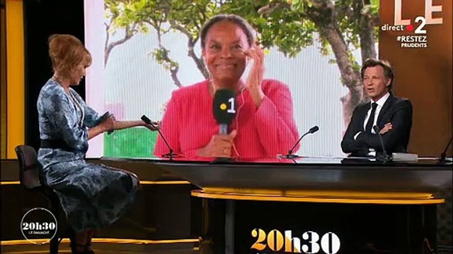 Filmée hier soir, en train de danser hors antenne au 20h de France 2, Christiane Taubira s'adresse à Laurent Delahousse : Et c'est maintenant que vous me dîtes que j'étais en direct ?