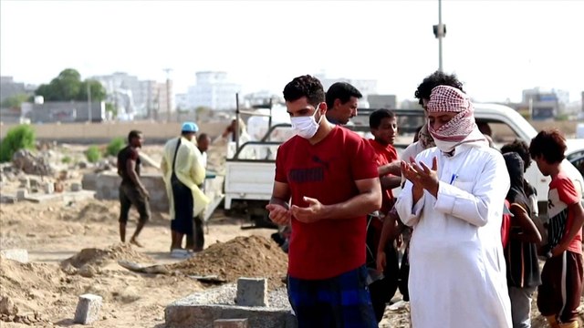 Cemeteries overflow in Aden as COVID-19 deaths spike in Yemen