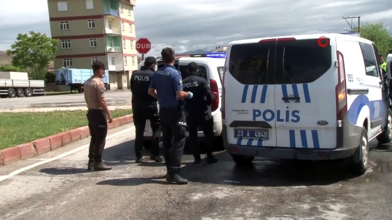 Elazığ’da sokağa çıkma kısıtlamasını ihlal edenlere 53 bin TL ceza