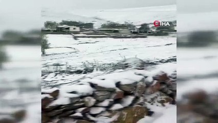 Bayram sabahına kar yağışıyla uyandılar , telefonlara sarıldılar