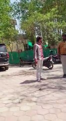 मंत्री के नाम पर अफसर को हटाने की खुली धमकी, वीडियो हुआ वायरल