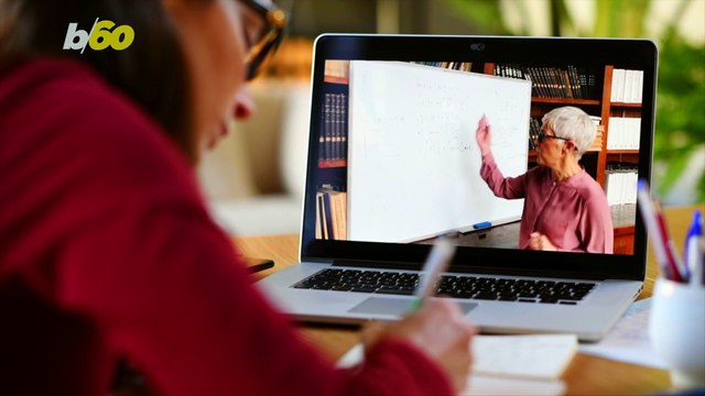 A Surprising Number of College Students Worry That They May Not Graduate Amid COVID-19 Pandemic