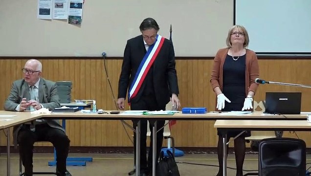 Séance d'installation du conseil municipal de Villecresnes le 23 mai 2020