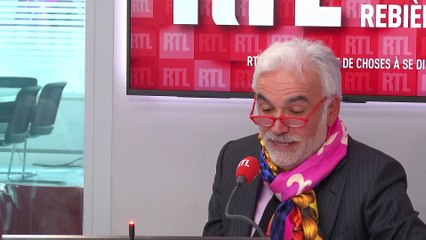 Les infos de 12h30 - Strasbourg : 400 personnes assistent à un match de foot interdit