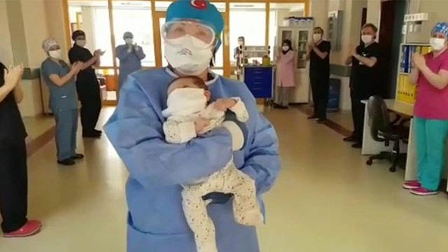 45 günlük bebek, koronavirüsü yendi