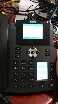 Pire musique d'attente jamais entendue hahaha !