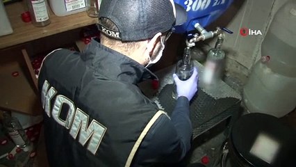 İzmir'de sahte etil alkol imalathanesine operasyon