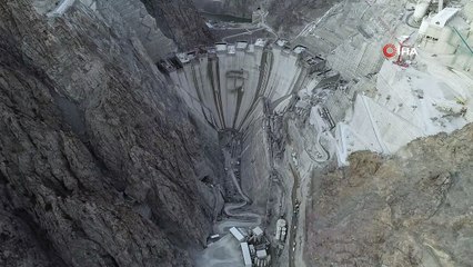 Türkiye'nin en yüksek barajı 205 metreye ulaştı