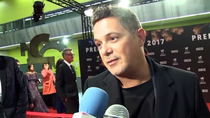 Penélope Cruz, Bardem, Almodóvar y Sanz darán de comer a 411 familias