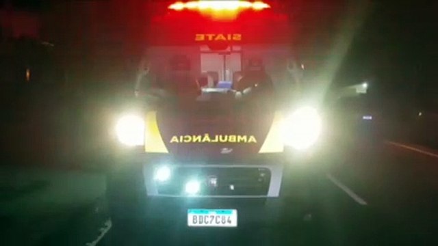 Mulher é socorrida pelo Corpo de Bombeiros no Bairro Presidente