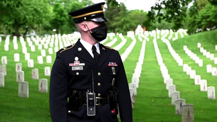 Coronavirus overshadows low-key Memorial Day