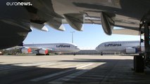 Lufthansa-Rettung: Merkel stellt sich auf 