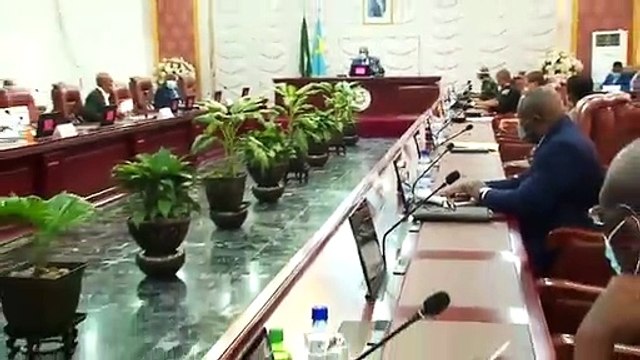 Le Chef de l’État S.E.M Félix-Antoine Tshisekedi Tshilombo a tenu une réunion de sécurité avec tous les responsables des services de sécurité civile et militaire