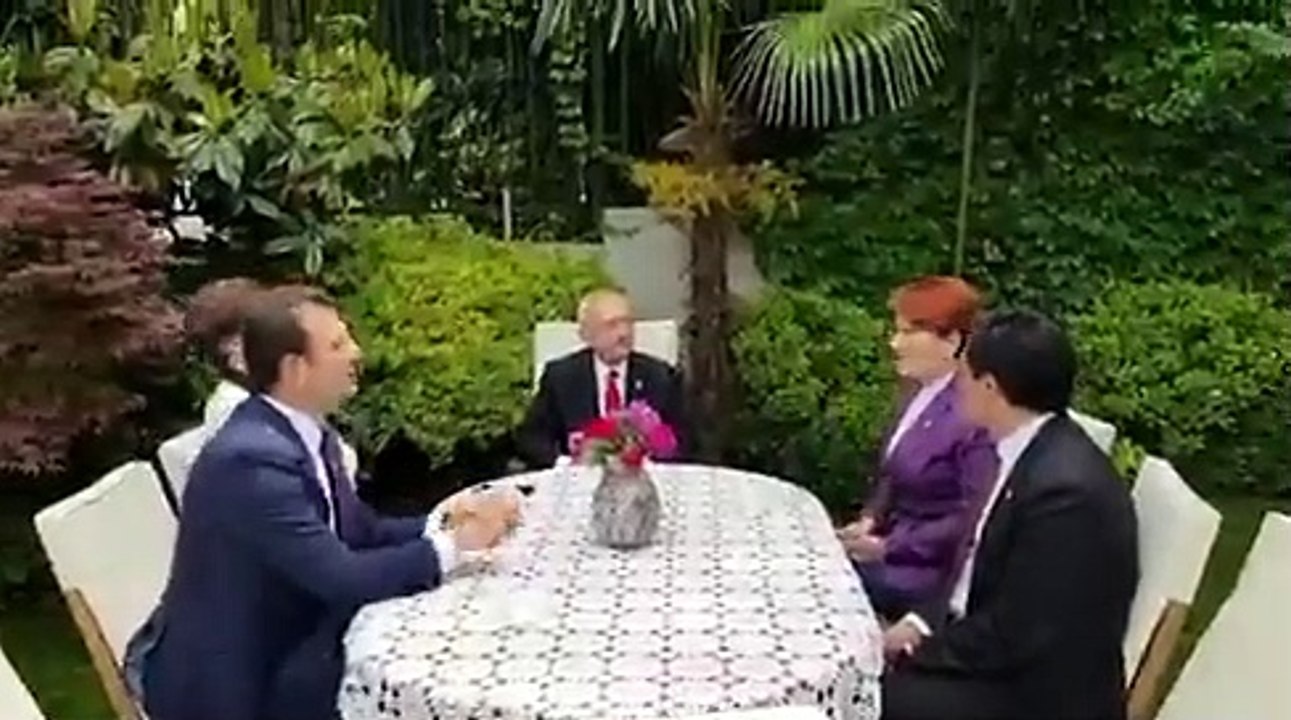 Kılıçdaroğlu, İmamoğlu ve Kaftancıoğlu'ndan Akşener'e evinde bayram ziyareti
