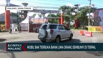 Petugas Cek Point di Malang Temukan Warga Bersembunyi di Balik Terpal Mobil Bak Terbuka