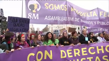 Video herunterladen: El informe de la Guardia Civil considera que no se debió celebrar ningún acto multitudinario desde el 5 de marzo