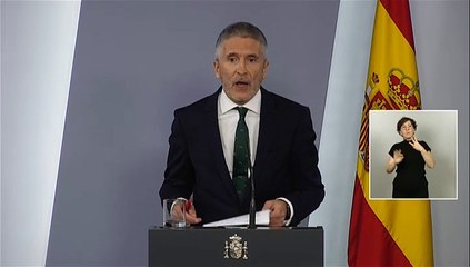 Marlaska intenta aplacar a la Guardia Civil con un aumento salarial firmado por Rajoy