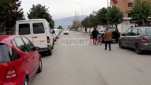Report TV - Plagosen me thikë dy persona në Fushë-Krujë, nisen me urgjencë në spitalin e Traumës