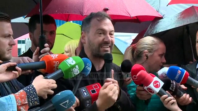 Top News - Protesta për teatrin/ Aleanca-hetime nga SPAK për shembjen