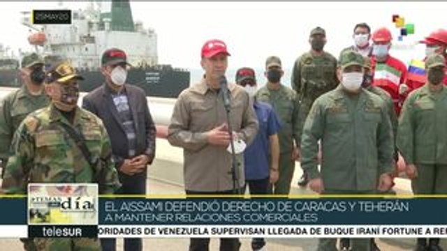 Arriban a Venezuela dos de los cinco buques iraníes con combustible