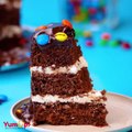 Delicious Chocolate Cake Starts For Apr - M&M Chocolate Cake - The Best Cake Decorating Recipes