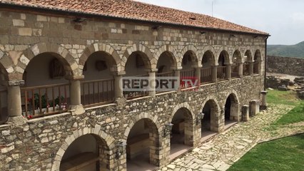 Report TV -Hapen Apolonia dhe Memoriali i Skënderbeut, por mungojnë vizitorët