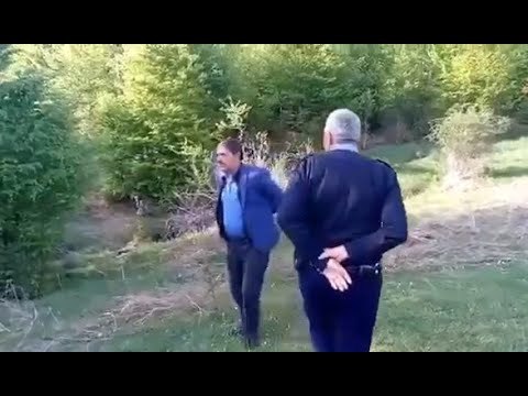 Mbaruan kontrollin për hashash dhe ia shtruan me këngë, valle dhe raki! Pezullohet shefi i rendit