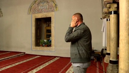 Top News - Xhamitë në Kosovë/ Të mbyllura deri në qershor