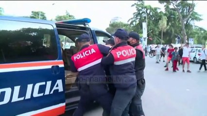 Top News - Meta, një tjetër apel/ ‘Kur populli ngrihet, Tirania bie’