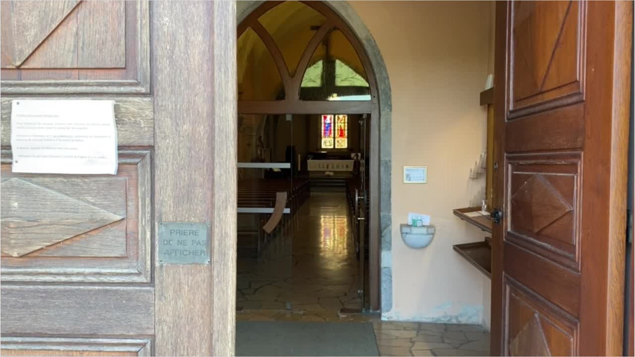 Reprise des messes : pour retrouver ses fidèles, l’église de Villaz (Haute-Savoie) s’est adaptée au protocole sanitaire