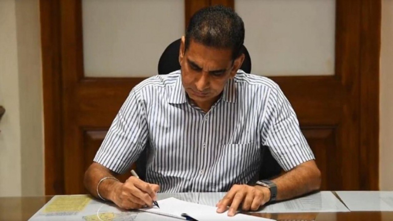 Watch: How can Mumbai stop Covid-19 spread | BMC commissioner exclusive